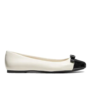 ANDREA BALLET MICHAEL KORS CHAUSSURE TOUT-ALLER